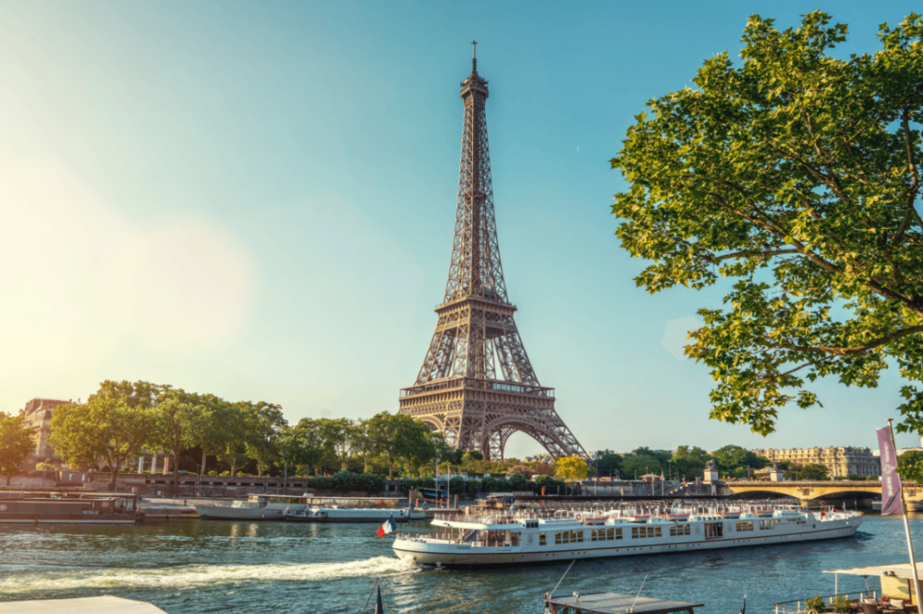 Benelux & Paris Tour, 6 Nights 7 Days (Luxembourg Arrival - Dusseldorf Return)